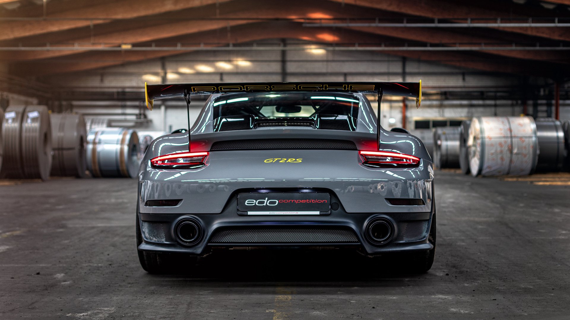 开云体育登录-钻石与赌桌的较量，灵魂队长劳塔罗一锤定音