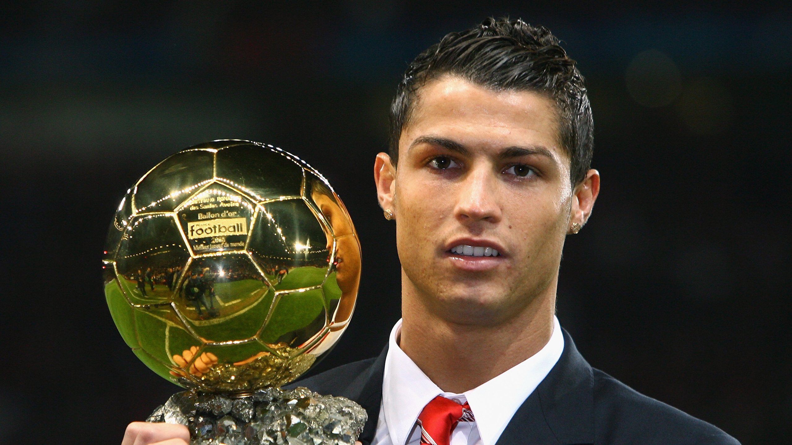 隐形约基奇,一场他没有出战的比赛,如何成为他最耀眼的舞台?