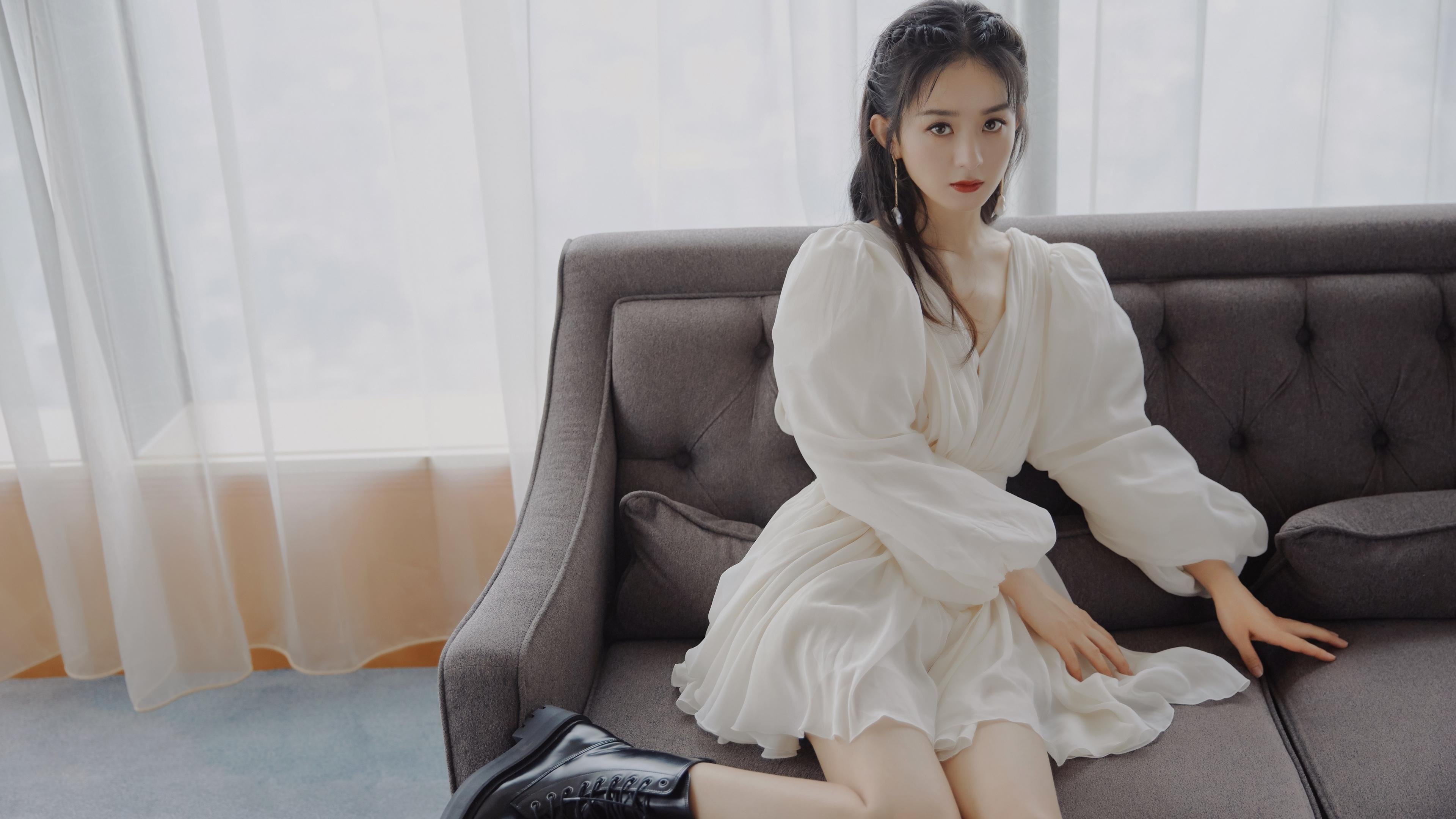 北境征途,那不勒斯的翡翠之心与关键先生罗德里戈