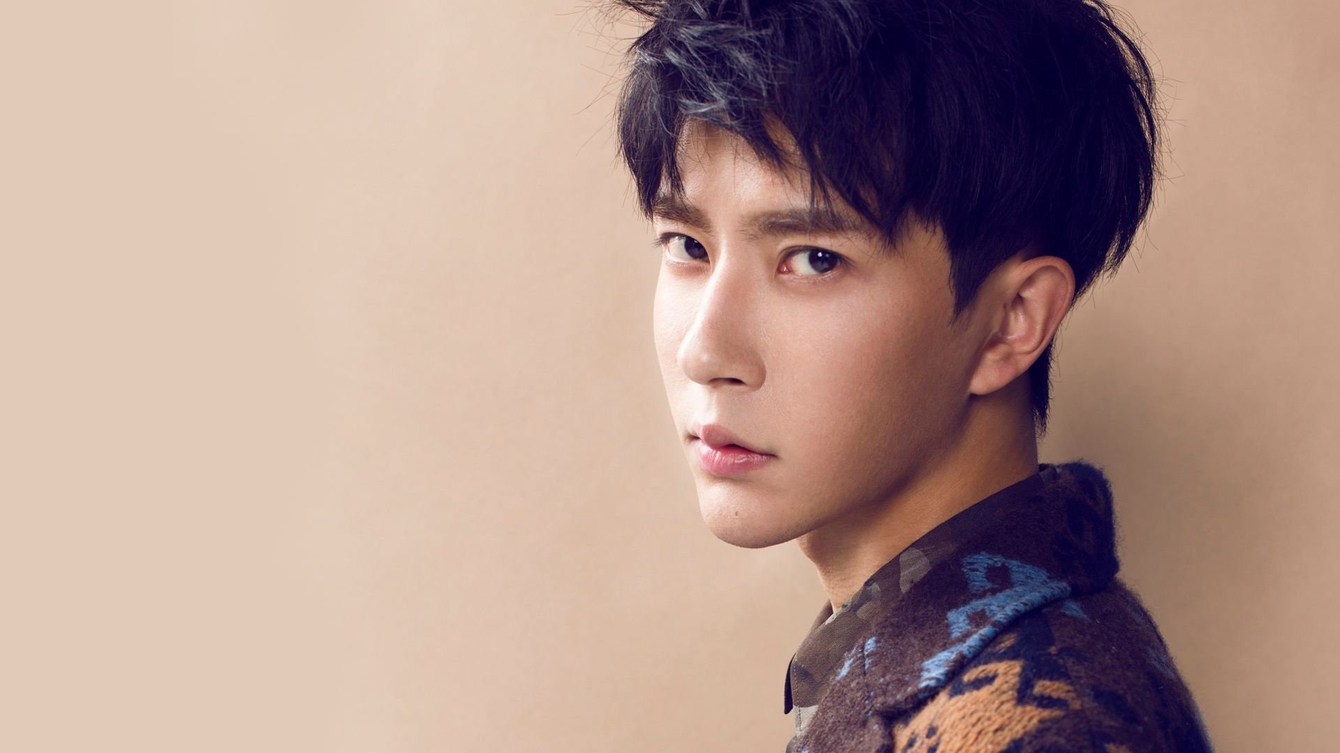 全胜狂欢！克莱以一己之力血洗山西，快船防线固若金汤，这是一场彻头彻尾的压制！