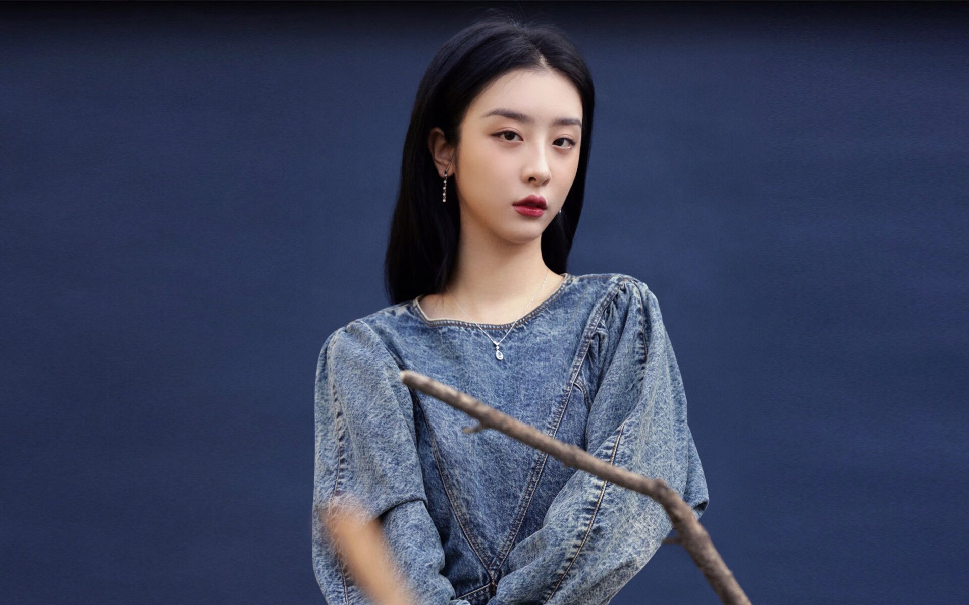 冰与火的对决，马克西40+闪光夜，太阳节奏美学肢解深圳铁阵